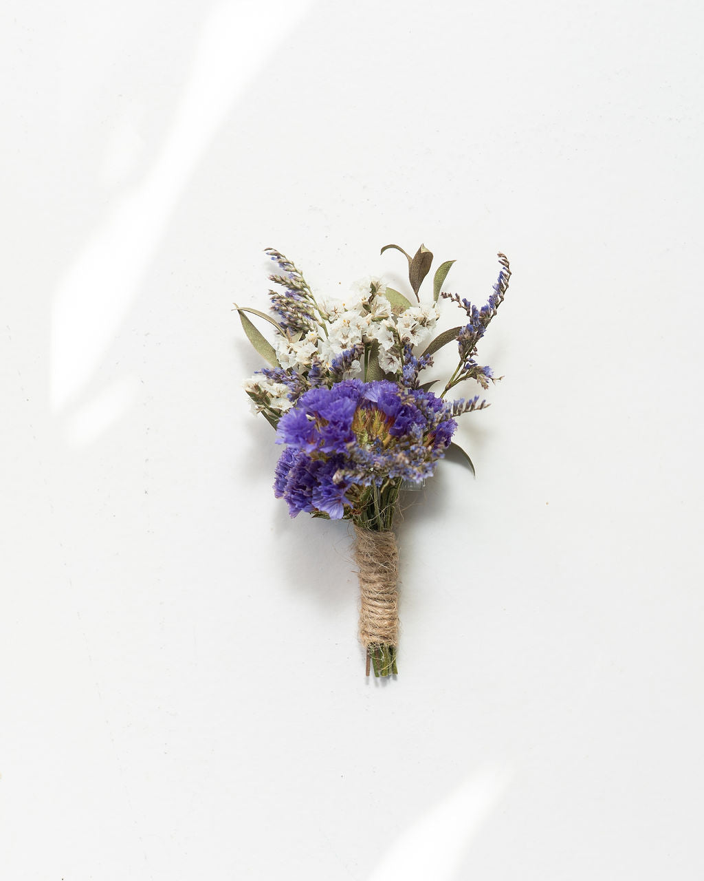 Boutonnière en fleurs séchées pour cérémonie - BERDER
