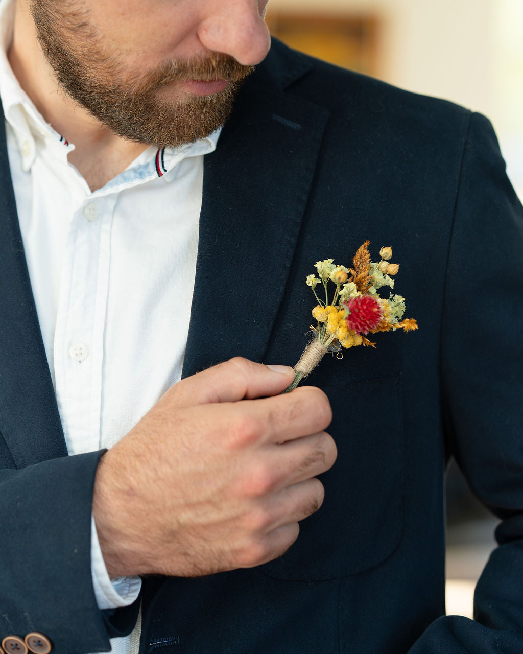 Boutonnière en fleurs séchées pour cérémonie - BRÉHAT
