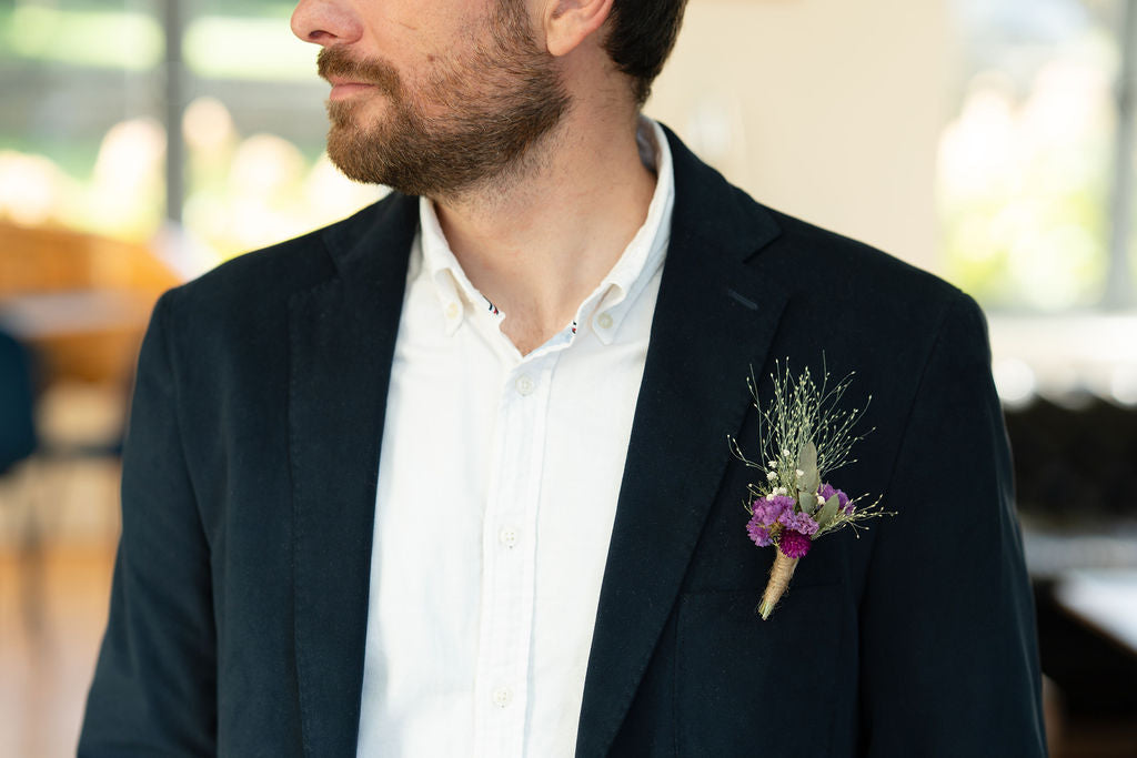 Boutonnière en fleurs séchées pour cérémonie - GROIX