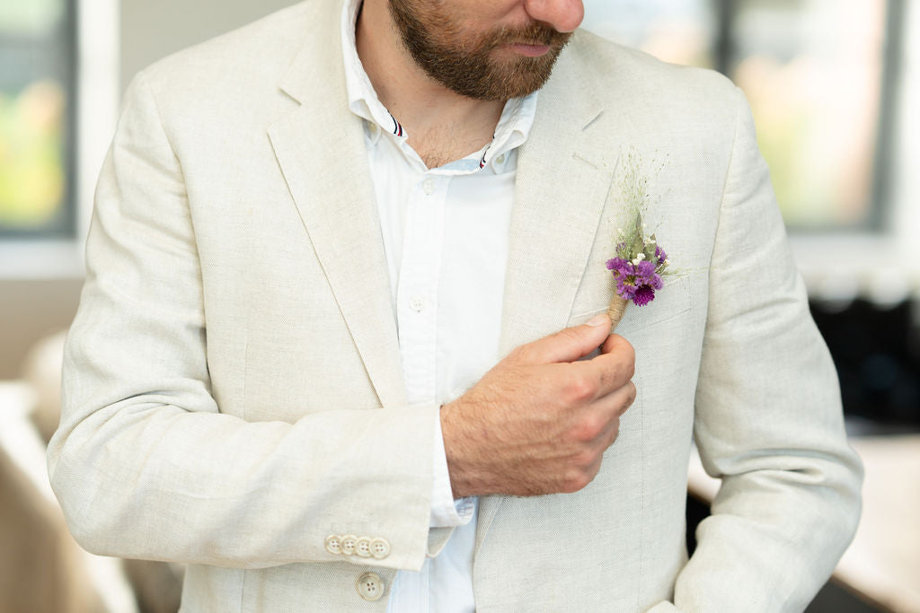 Boutonnière en fleurs séchées pour cérémonie - GROIX