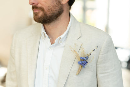 Boutonnière en fleurs séchées pour cérémonie - HOEDIC