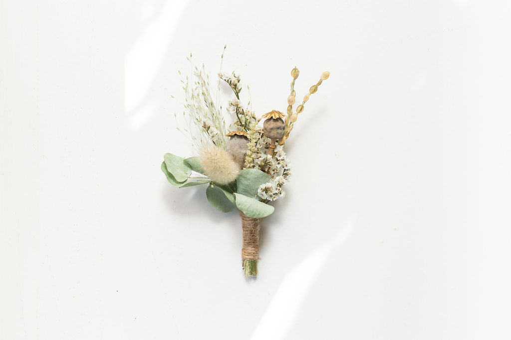 Boutonnière en fleurs séchées pour cérémonie - HOUAT