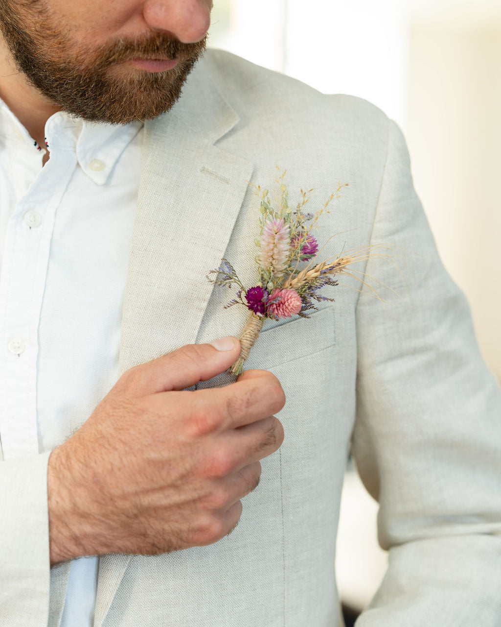 Boutonnière en fleurs séchées pour cérémonie - MOLÈNE
