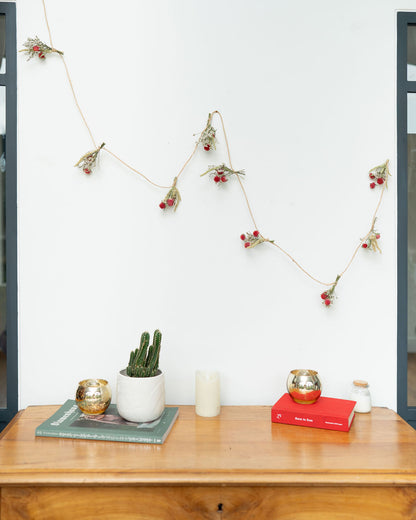 Guirlande murale de fleurs séchées - SANTA
