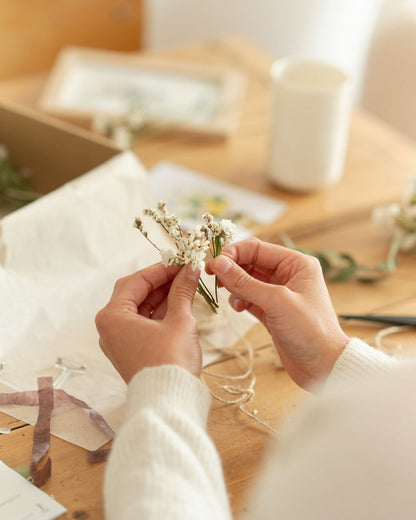 Kit DIY à réaliser - Boutonnières en fleurs séchées - Blanc