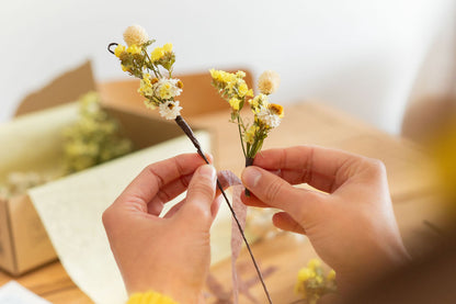 Kit DIY à réaliser - Couronne de tête adulte en fleurs séchées - Jaune