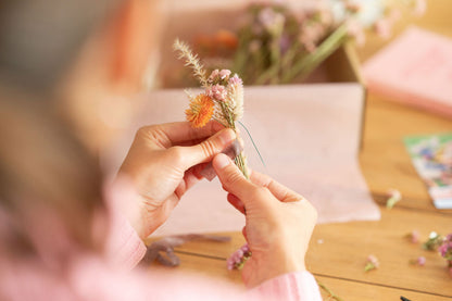 Kit à réaliser DIY - Pics à chignon en fleurs séchées - Pastel