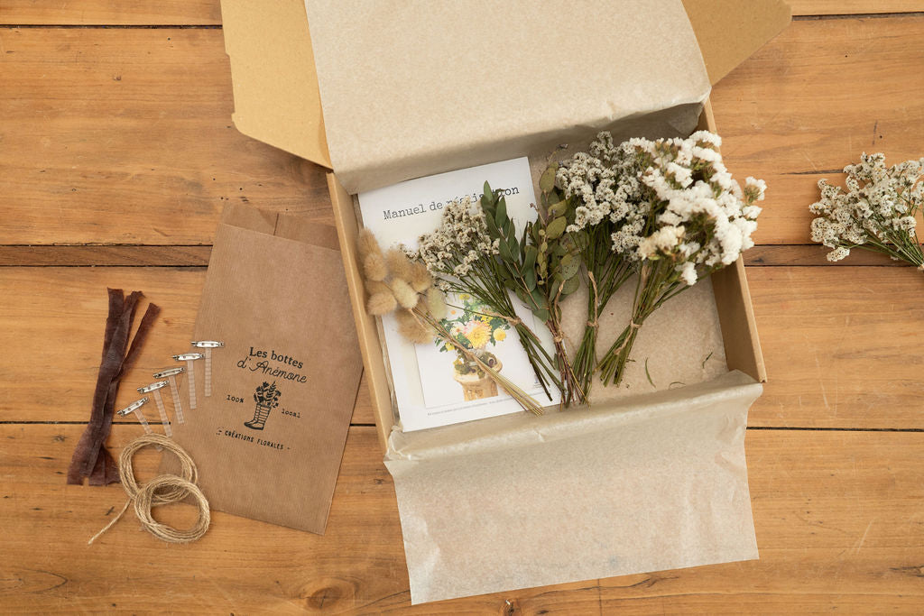 Kit DIY à réaliser - Boutonnières en fleurs séchées - Blanc