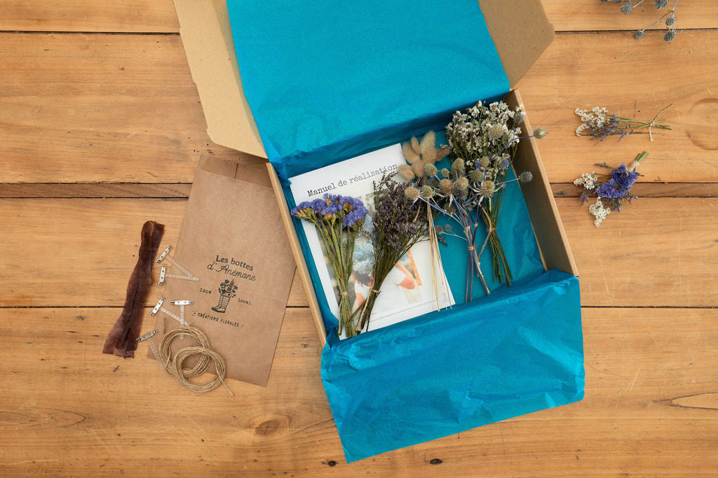 Kit DIY à réaliser - Boutonnières en fleurs séchées - Bleu