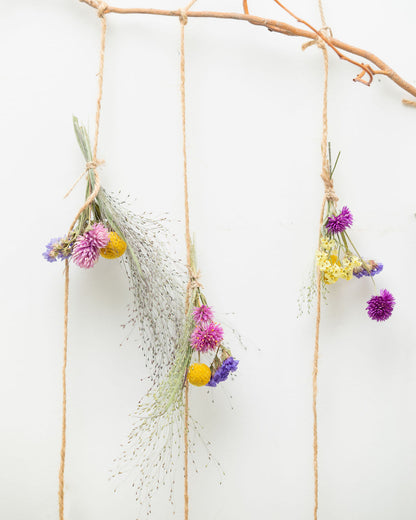 Suspension de fleurs séchées : rideau de fleurs ELECTRIC FEEL